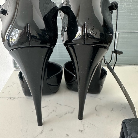 Saint Laurent Zizi Osary Pump NWT - Picture 8 of 14